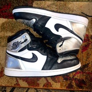 Nike Air Jordan 1 Mid Shoes in Metallic Silver/Multicolor